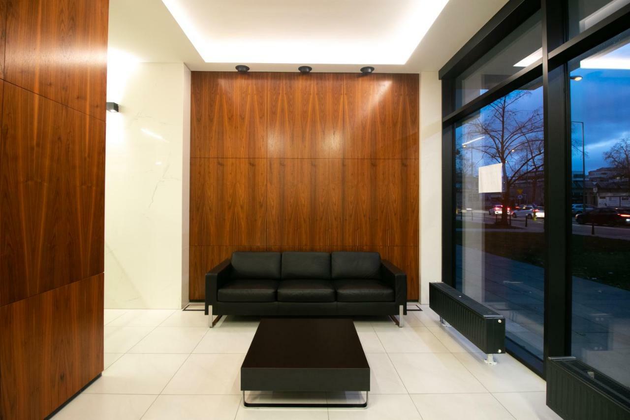 Good Time Apartment *